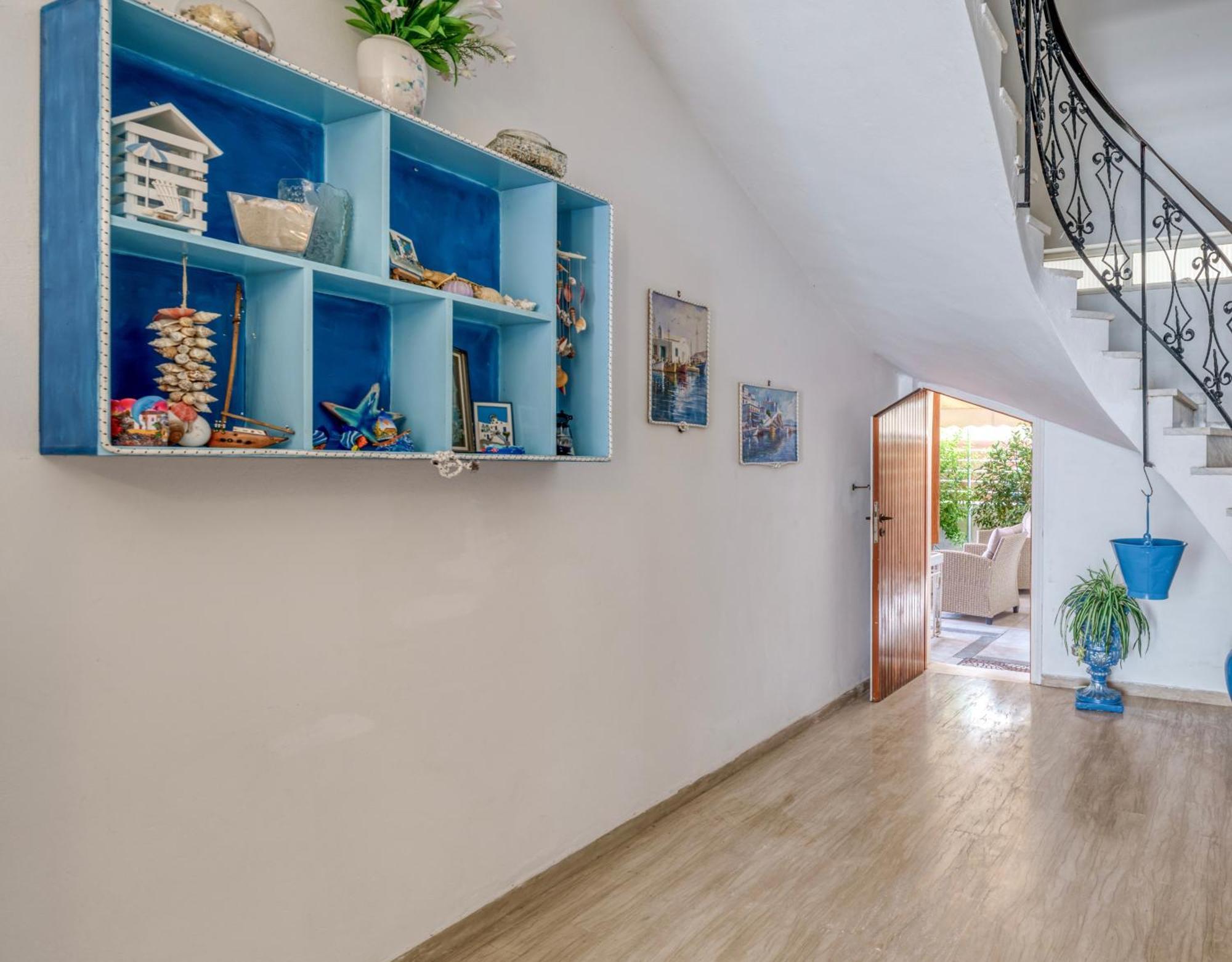 Nostos Apartment, With A Spacious Backyard Artemida  Buitenkant foto