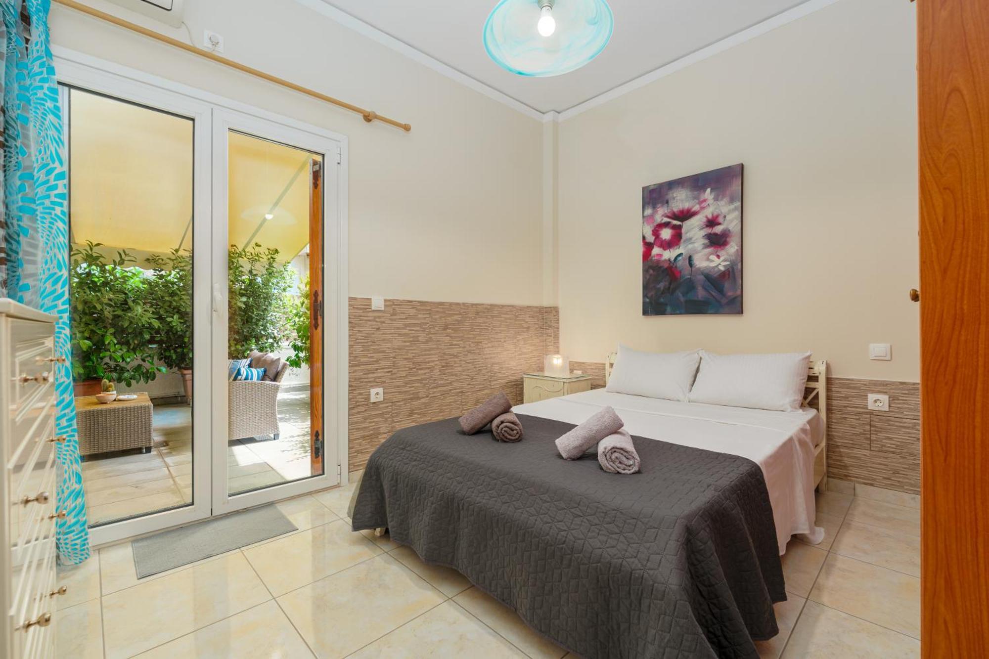 Nostos Apartment, With A Spacious Backyard Artemida  Buitenkant foto