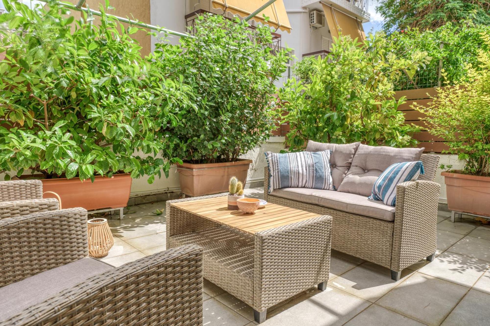 Nostos Apartment, With A Spacious Backyard Artemida  Buitenkant foto